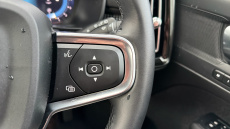 Volvo XC40 2.0 B4P Plus Dark 5dr Auto Petrol Estate